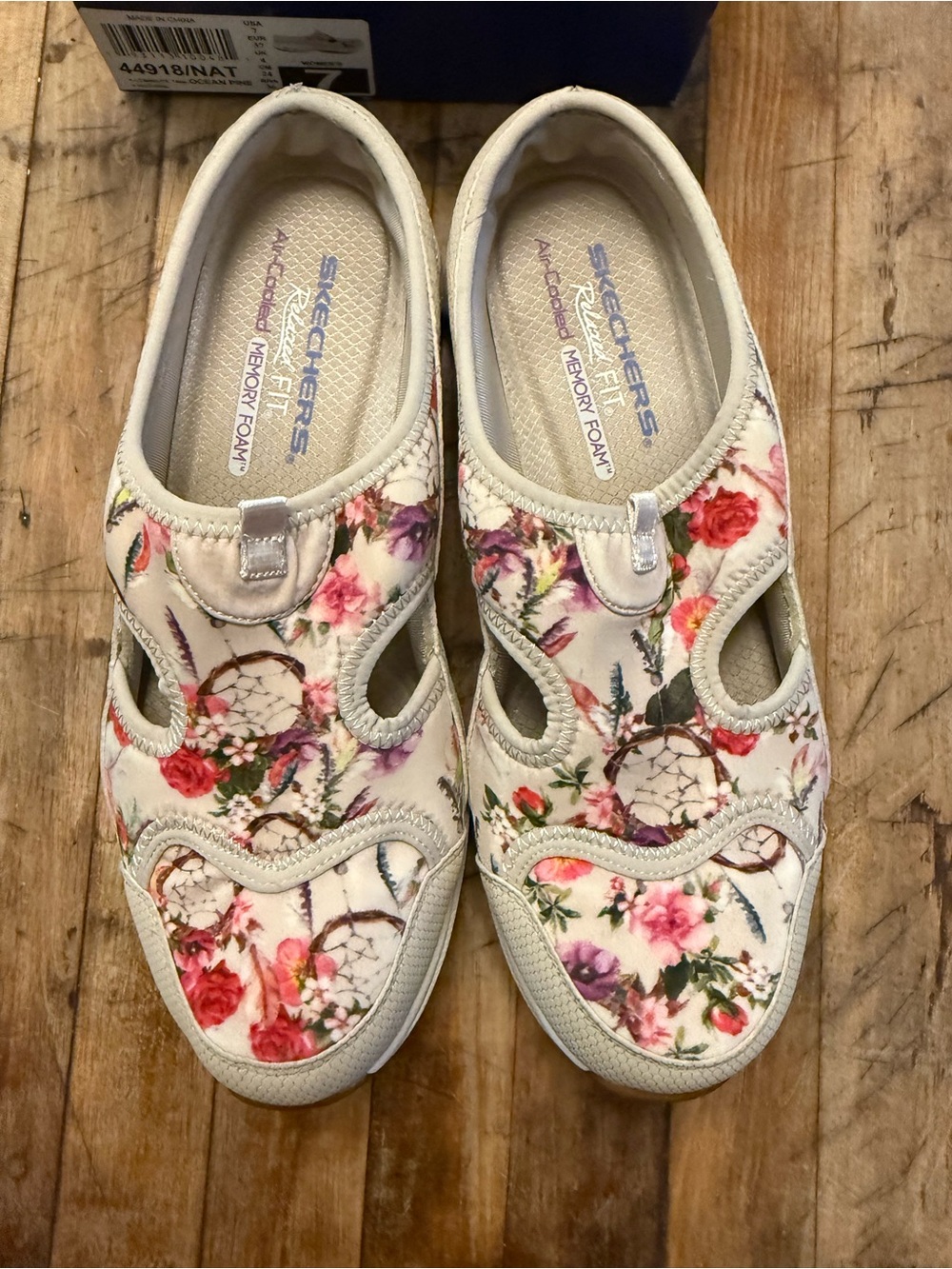 Skechers Women's Floral Slip-On Mules - White with Pink & Purple Floral